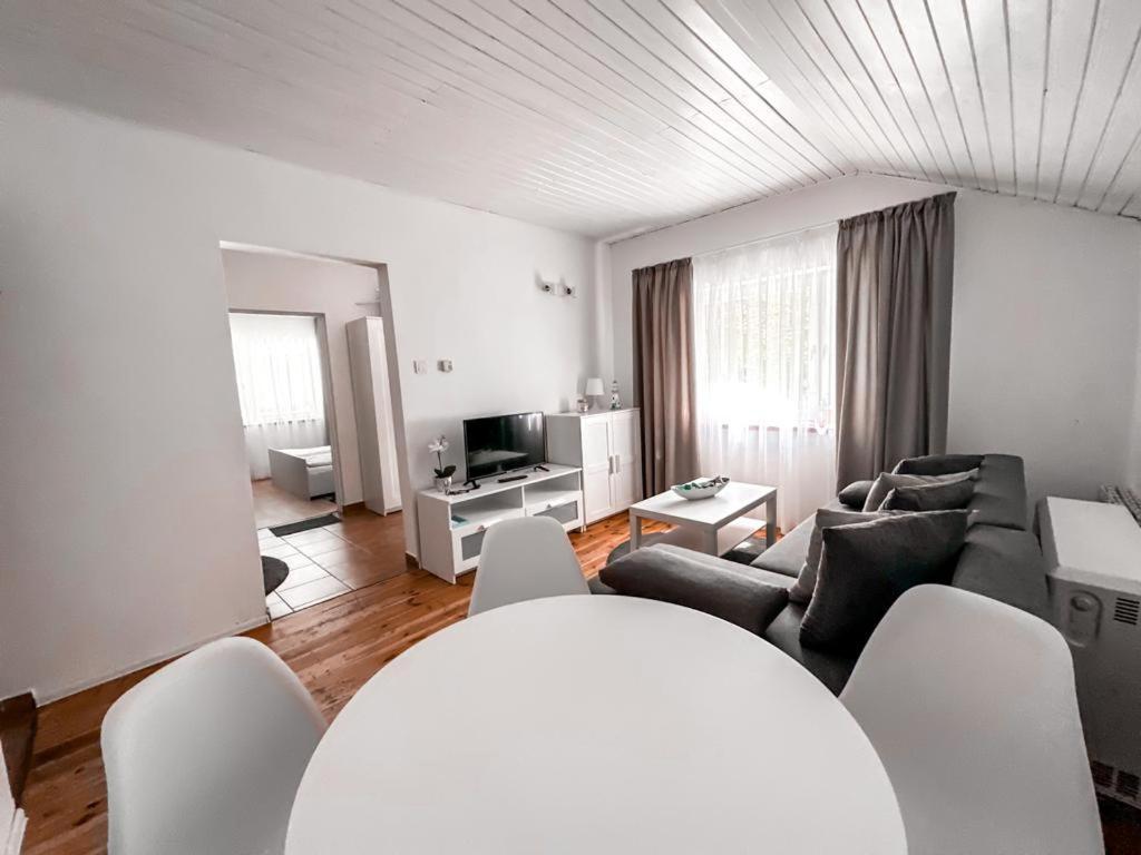 Summer House Любневице Екстериор снимка